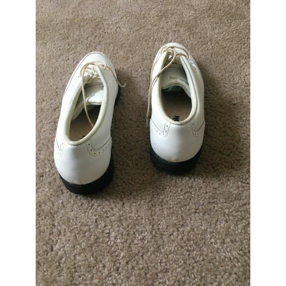 Vintage Reebok Men's Leather Golf Shoes Size 6.5 Metal Spikes White Cleats - Picture 5 of 11